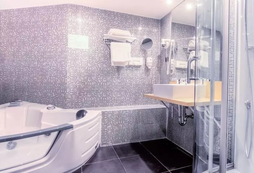 سوییت, & Aparthotel Alize Mouscron