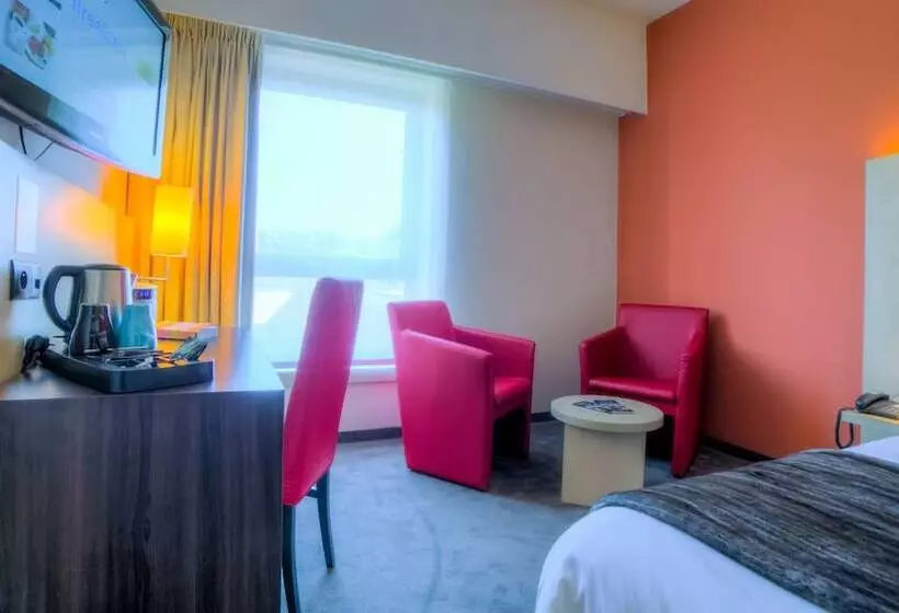اتاق خانوادگی, & Aparthotel Alize Mouscron