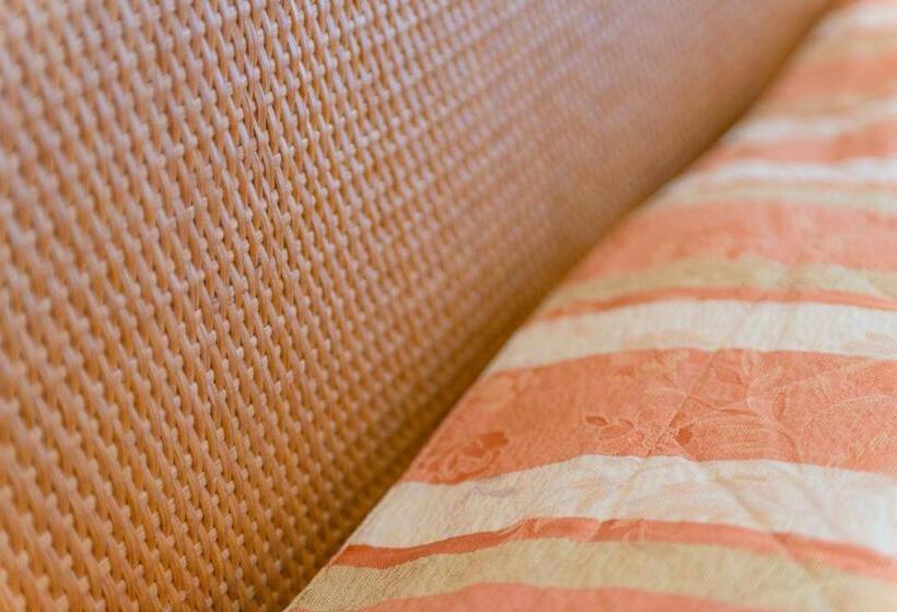 4ベッドルームクラシックタイプ, Falco