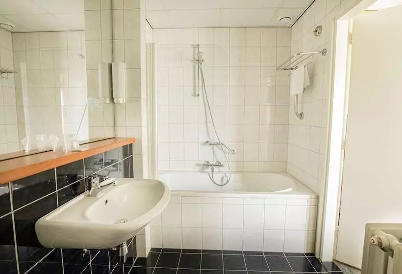 اتاق کلاسیک, Flonk Hotel Groningen Centre, Bw Signature Collection