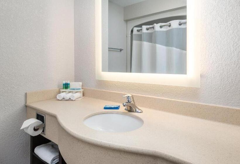 غرفة قياسية ذات إطلالة, Holiday Inn Express Hotel & Suites 1000 Islands   Gananoque, An Ihg