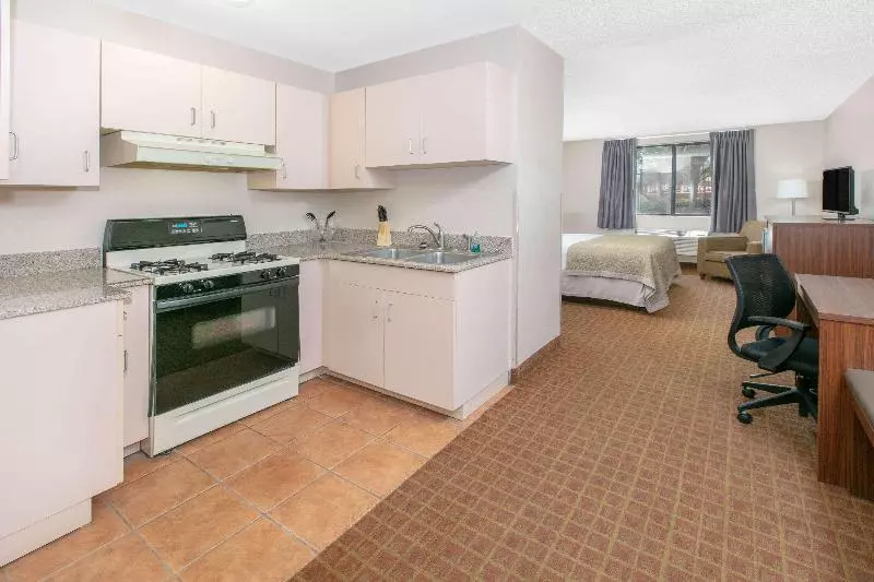 デラックスルーム, Holiday Inn Express Hotel & Suites 1000 Islands   Gananoque, An Ihg