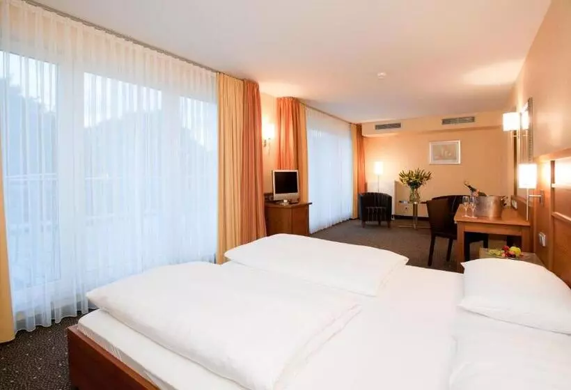 سوییت جونیور, Ramada By Wyndham Duesseldorf Ratingen