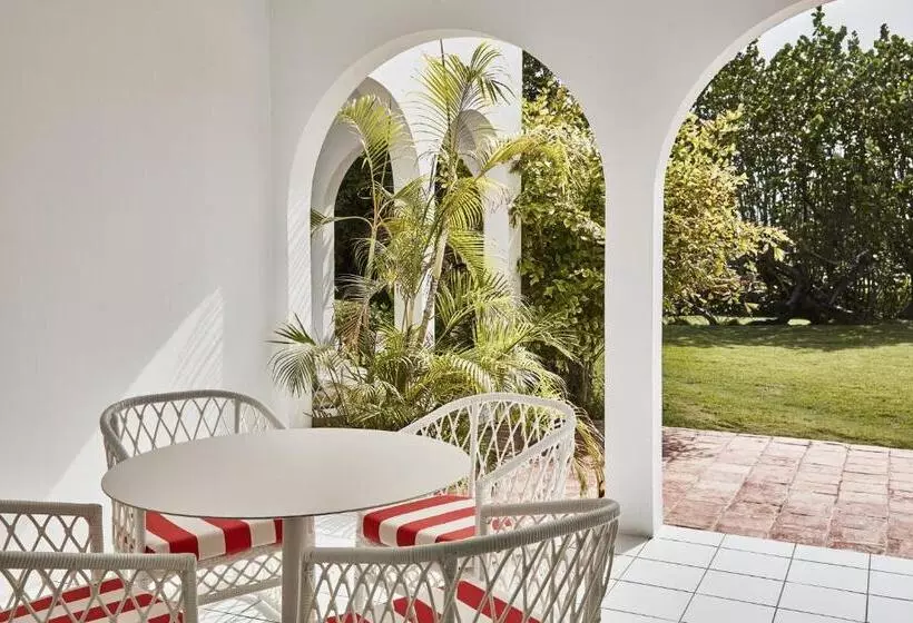 اتاق لوکس با تخت بزرگ, Malliouhana Resort Anguilla