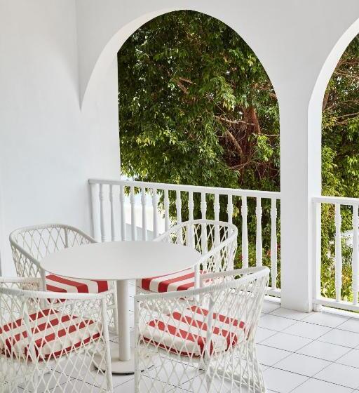 سوییت جونیور با چشم‌انداز دریا, Malliouhana Resort Anguilla