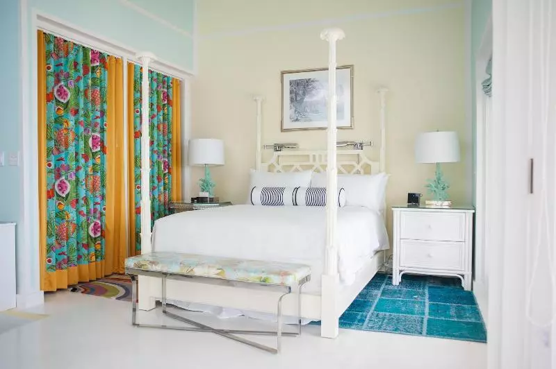 سوئیت جونیور با تخت بزرگ, Malliouhana Resort Anguilla