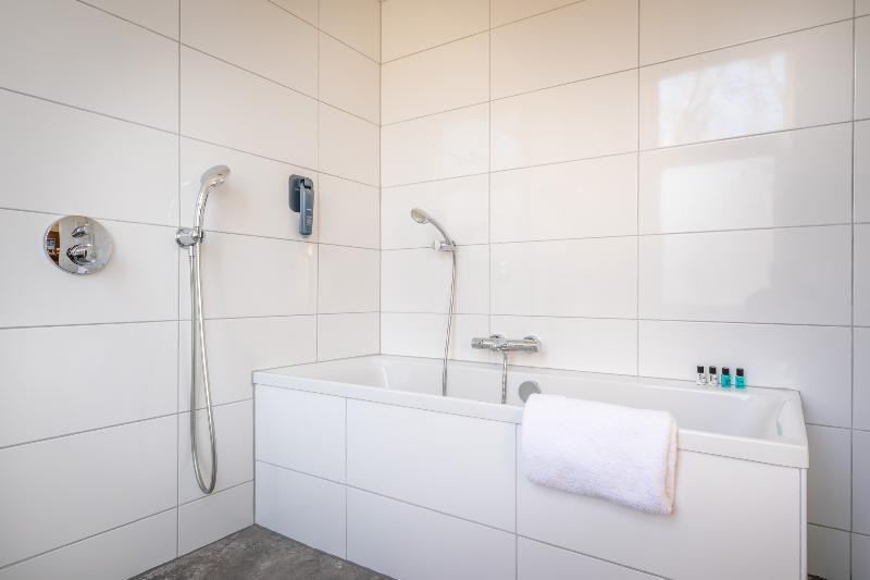 Номер Стандарт, Milano