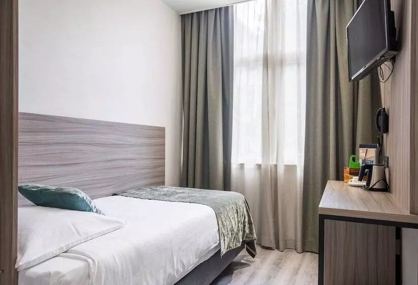 اتاق استاندارد یک نفره, Milano