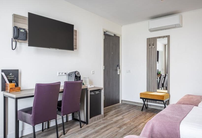 Номер Стандарт Трехместный, Milano