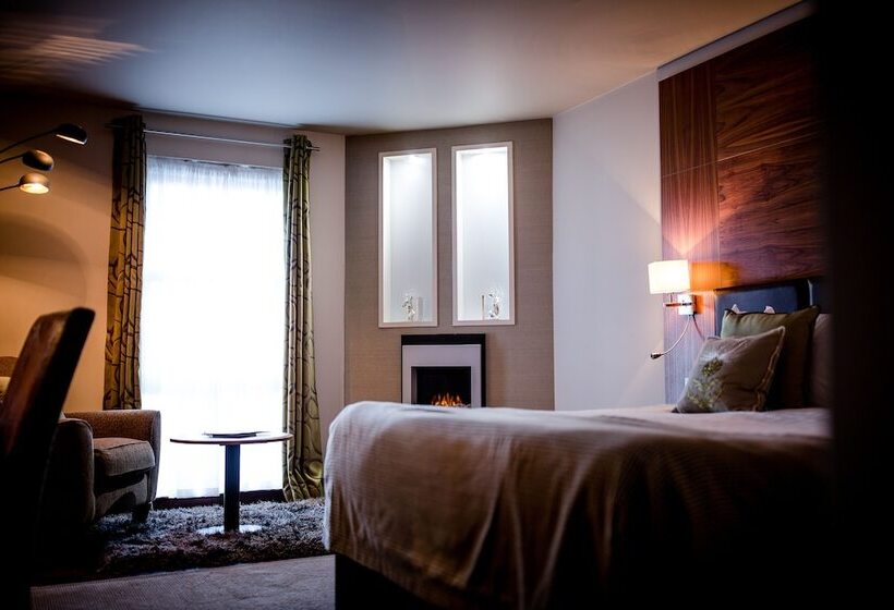 חדר סטנדרט, Smiths At Gretna Green