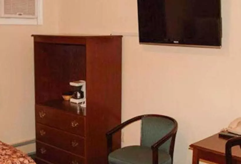 استودیوی استاندارد, Travellers Inn Prince Edward Island