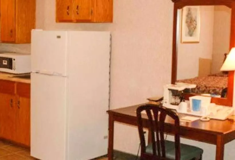 استودیوی استاندارد, Travellers Inn Prince Edward Island