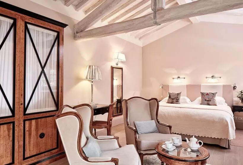 سوییت جونیور, Villa Di Piazzano Small Luxury Hotels Of The World