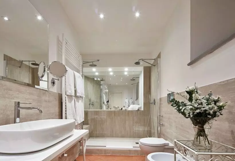 سوییت, Villa Di Piazzano Small Luxury Hotels Of The World