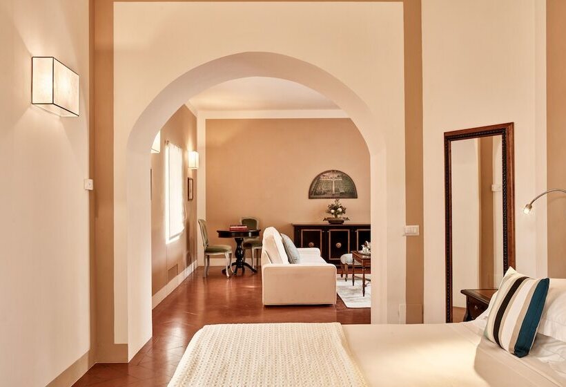 جناح, Villa Di Piazzano   Small Luxury Hotels Of The World