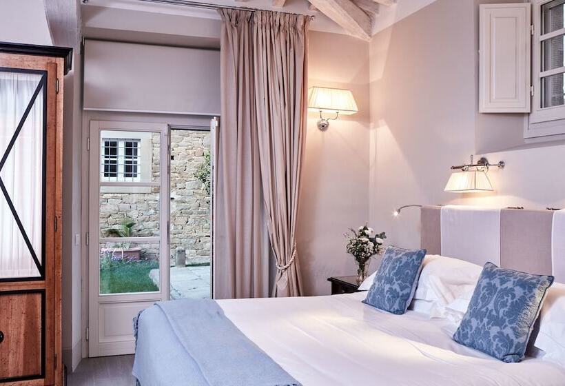 جناح, Villa Di Piazzano   Small Luxury Hotels Of The World