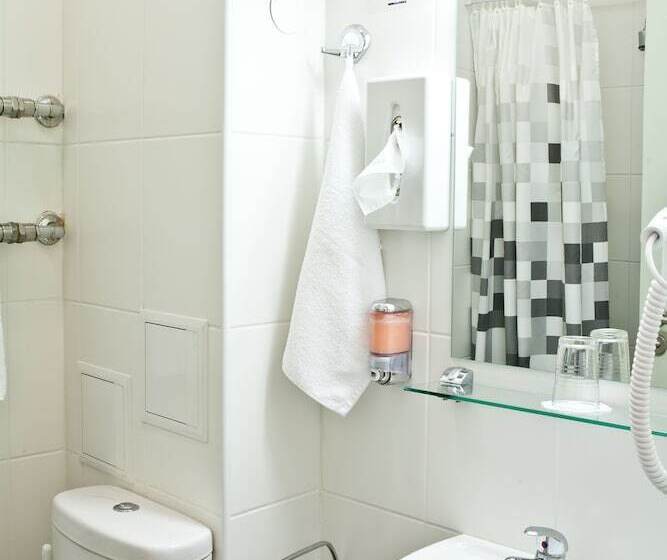 اتاق استاندارد یک نفره, Kolonna Hotel Rēzekne