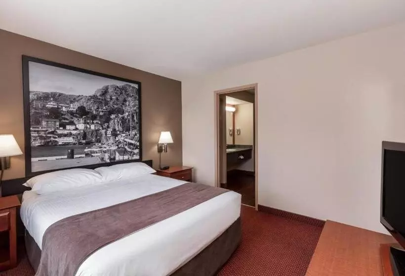 اتاق استاندارد با تخت بزرگ, Super 8 By Wyndham St Johns