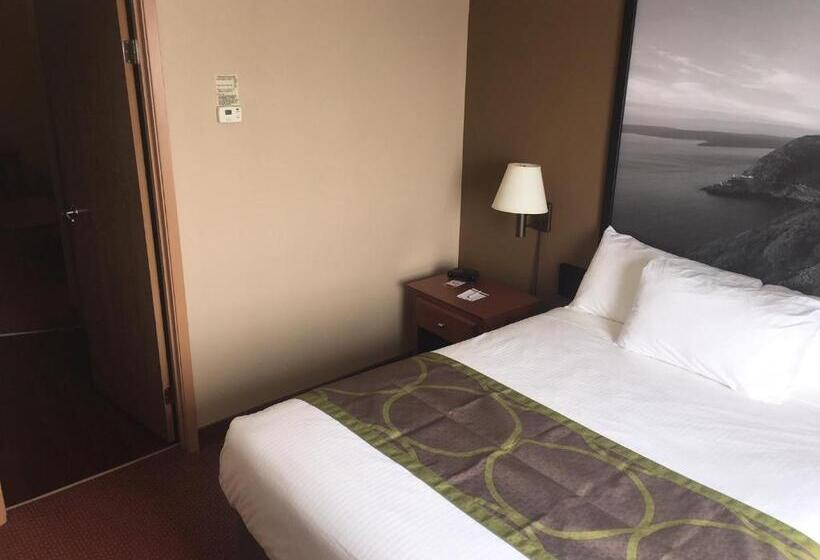 スイート, Super 8 By Wyndham St Johns