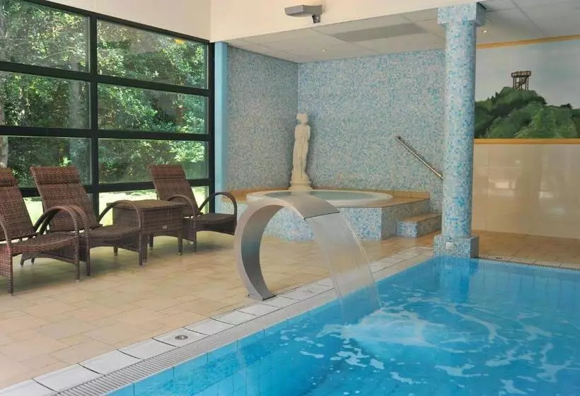 コンフォートルーム, Parkhotel Tjaarda