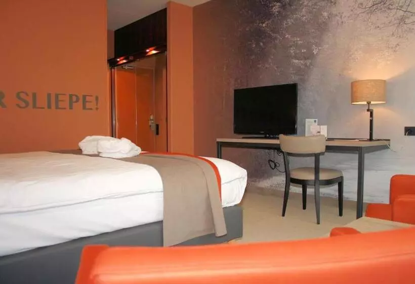 デラックスルーム, Parkhotel Tjaarda