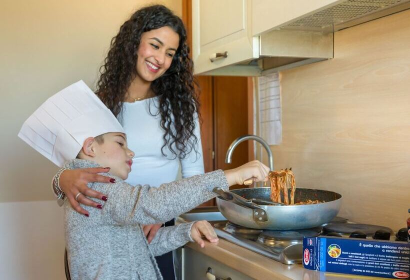 Апартаменты 2 Спальни, Residence Eden