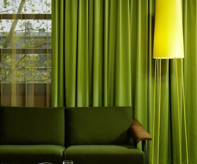 Номер Стандарт, 25hours Hotel The Goldman