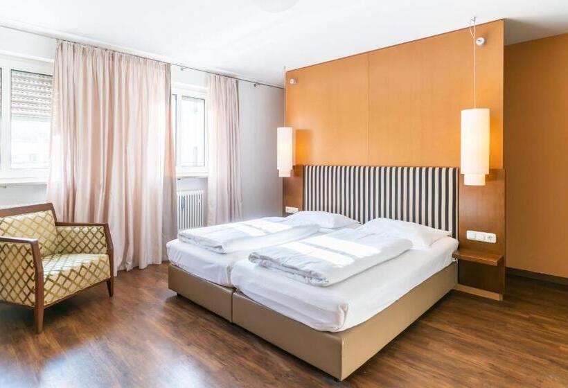 חדר קומפורט לשלושה, Altstadthotel Grauer Wolf