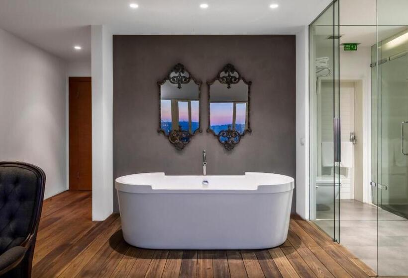 Penthouse Room, Ansen Hotel And Suites