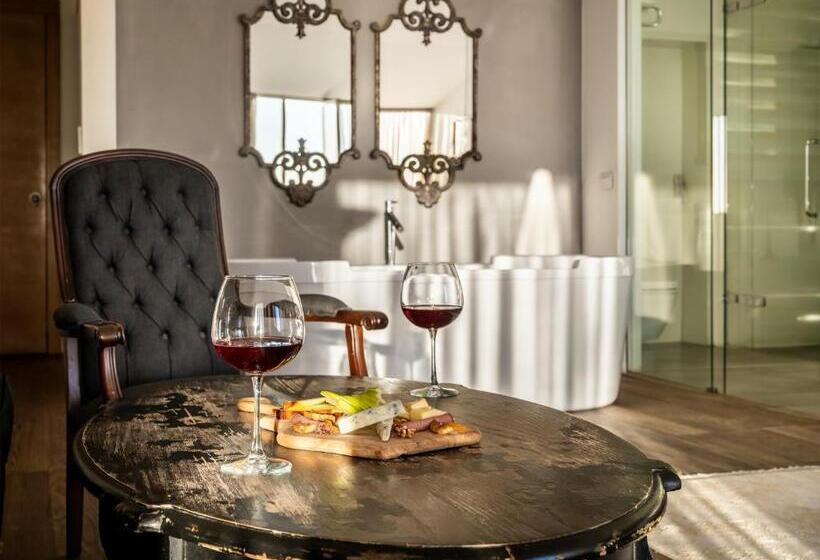 Penthouse Room, Ansen Hotel And Suites