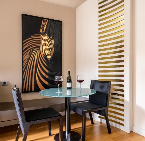 Superior Suite, Ansen Hotel And Suites