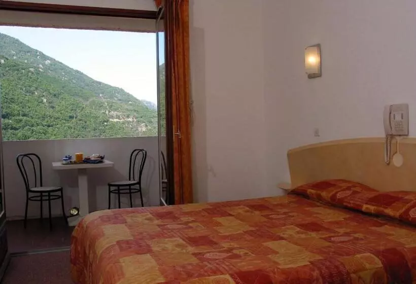 اتاق راحتی, Capo D Orto Porto Corse