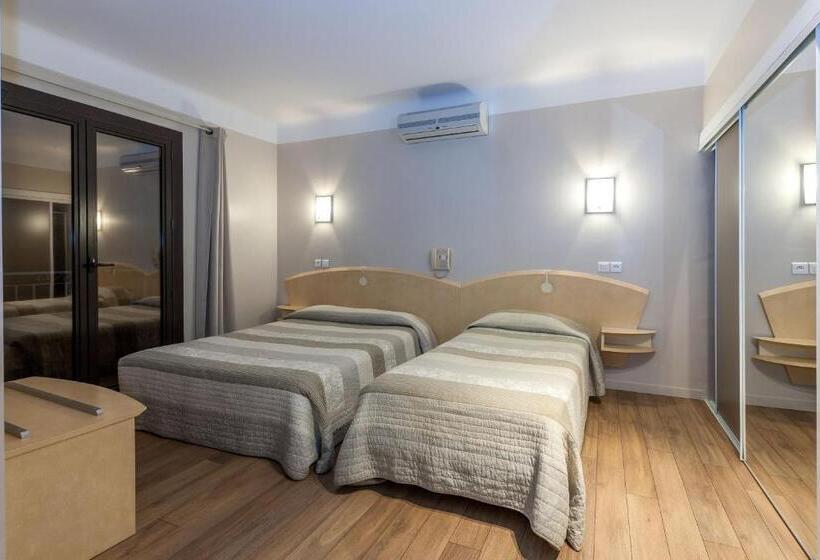 Трехместный Номер Комфорт, Capo D Orto   Porto   Corse