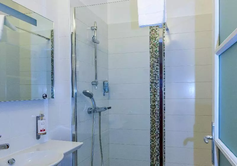 اتاق راحتی, Capo D Orto Porto Corse