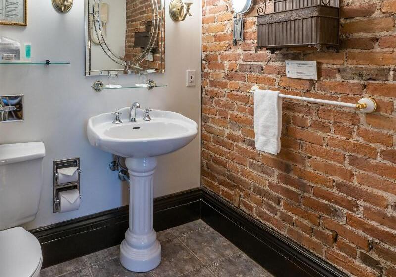 اتاق پرستیژ, Le Clos Saintlouis