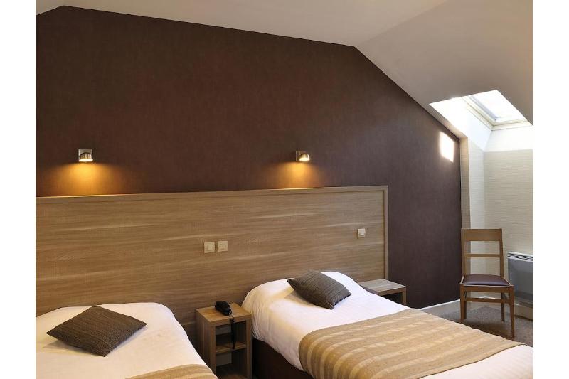 스탠다드 룸, Logis Hôtel Restaurant Le Puits Doré