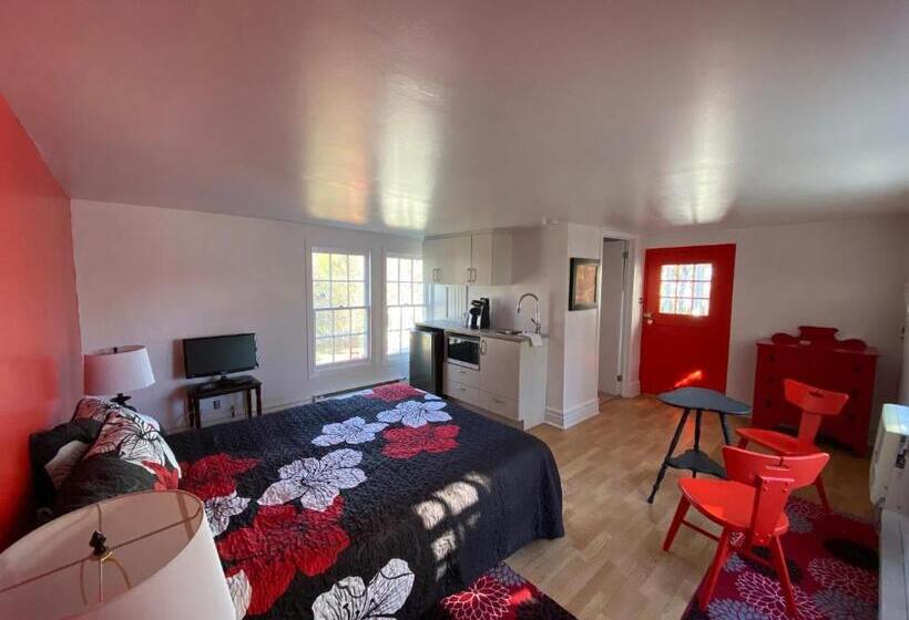 إستوديو قياسى, Auberge Maison Gauthier