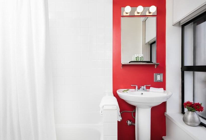 ２ダブルベッドのスタンダードルーム, Moda