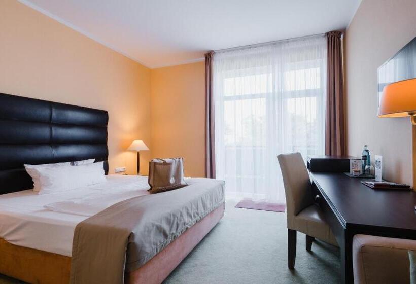 Номер Стандарт, Resort Mark Brandenburg & Fontane Therme