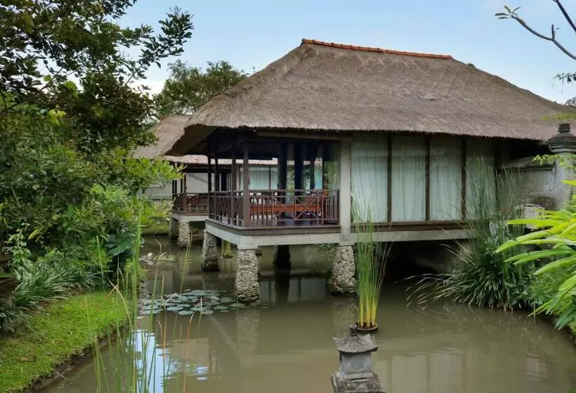 Villa 1 Makuuhuone, Santi Mandala Villa & Spa
