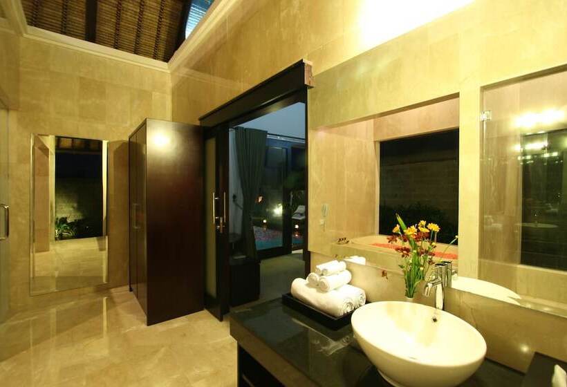 فيلا ديلوكس غرفة نوم, Santi Mandala Villa & Spa