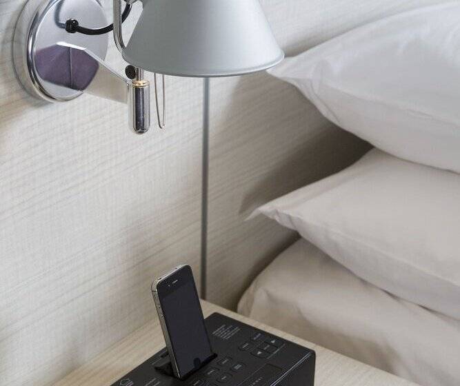 Номер Комфорт, Sepia