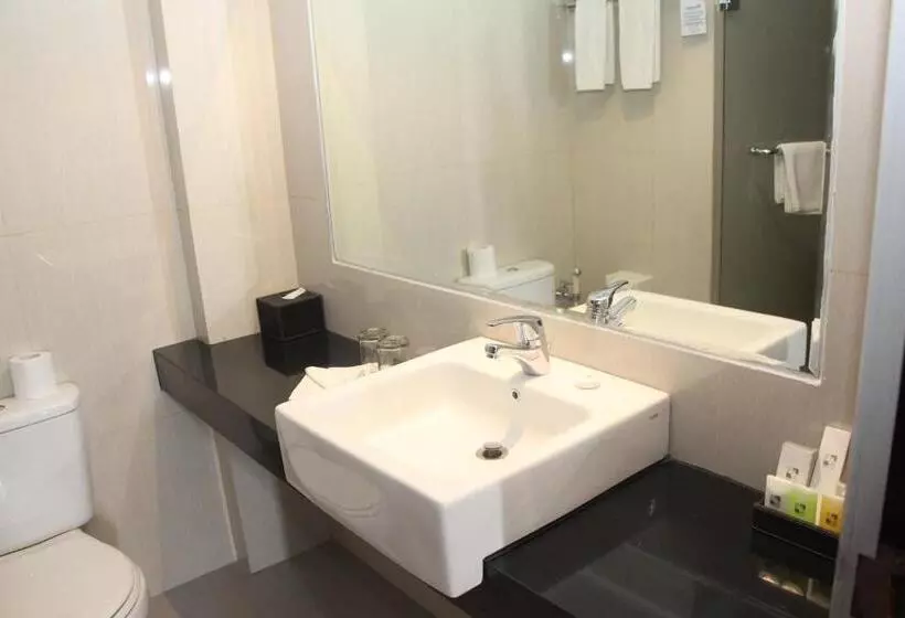 اتاق لوکس, Swiss Belhotel Borneo Samarinda