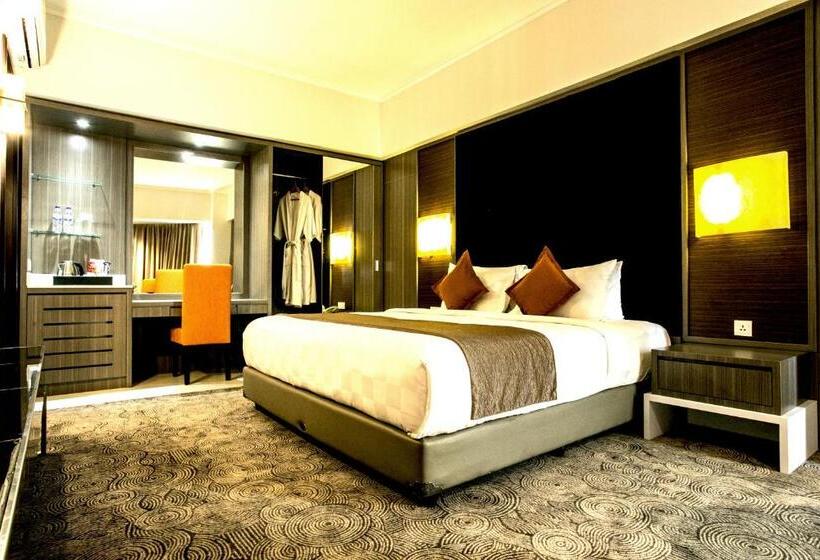 Люкс, Swiss Belhotel Borneo Samarinda