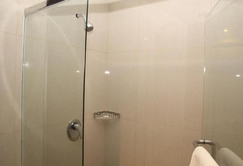 Номер Superior, Swiss Belhotel Borneo Samarinda