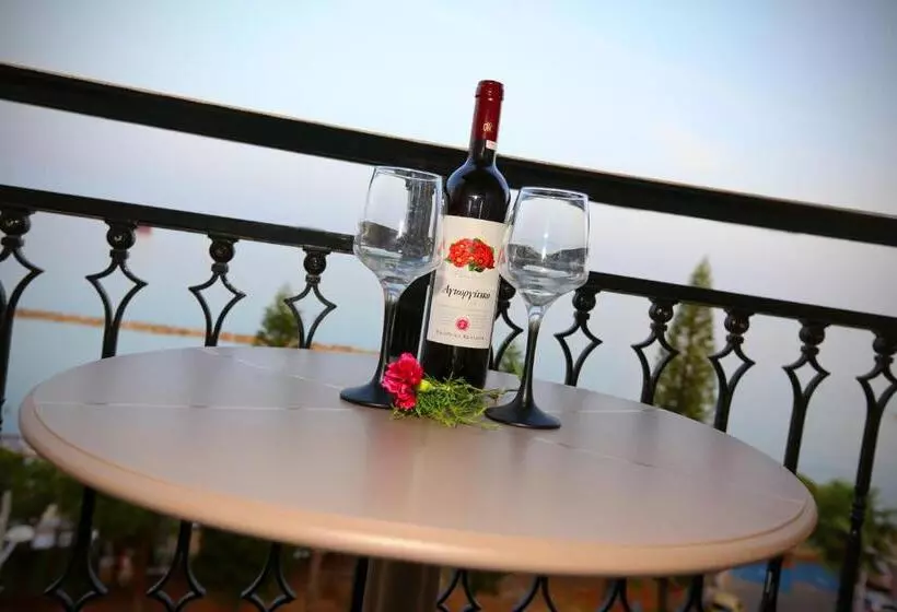 استودیوی استاندارد با چشم‌انداز دریا, Pier Beach Hotel Apartments