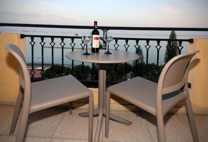 استودیوی استاندارد با چشم‌انداز دریا, Pier Beach Hotel Apartments