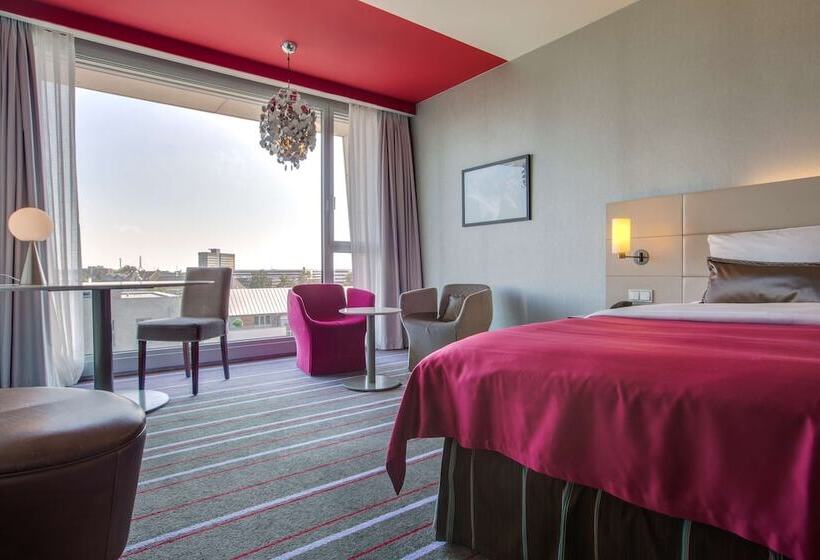 高级客房, Radisson Blu Media Harbour Hotel, Düsseldorf