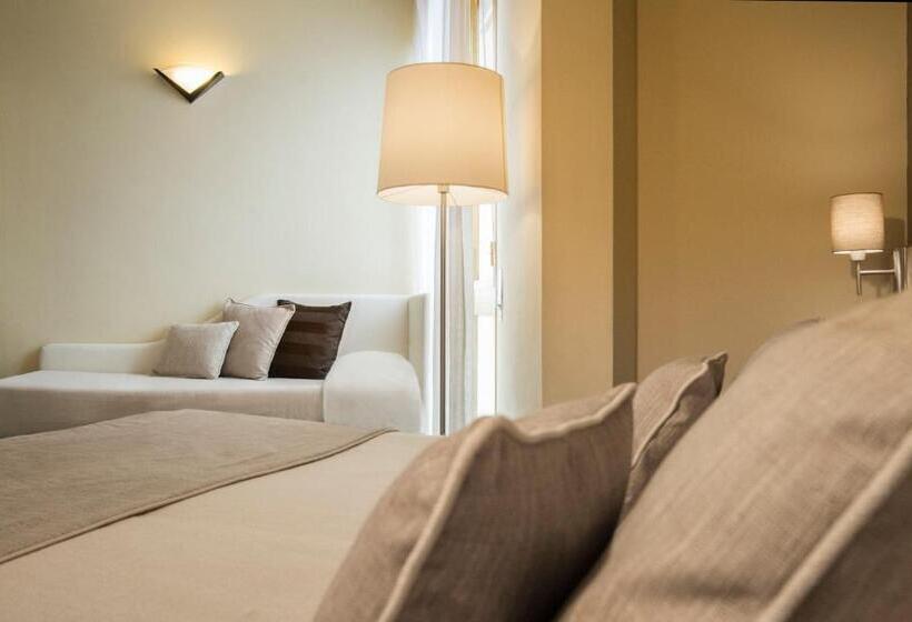 חדר סטנדרט לשלושה, Ristorante Alcide