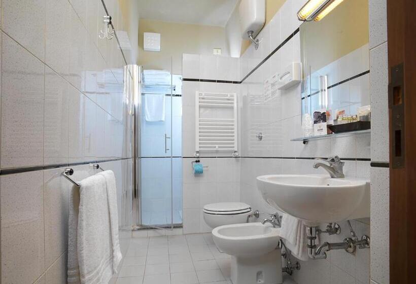 חדר סטנדרט לארבעה, Ristorante Alcide